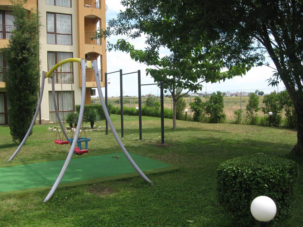 Chateau Aheloy Hotell Pomorie Eksteriør bilde